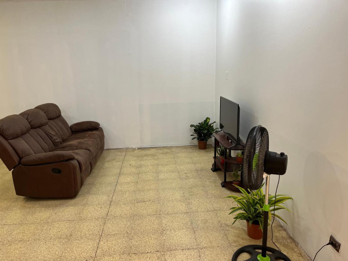 El Parque Bed And Breakfast Alajuela Luaran gambar