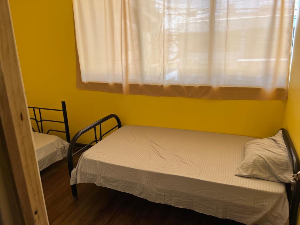 El Parque Bed And Breakfast Alajuela Luaran gambar